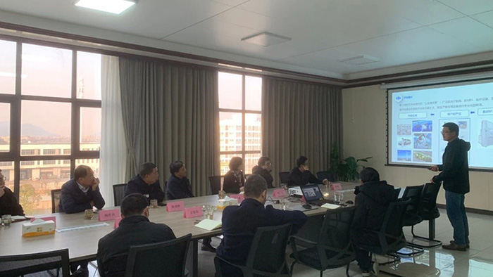 Zhu Tao and his party from the High -end Equipment Office of the Provincial Economic and Information Department visited Baiqida for investigation and inspection